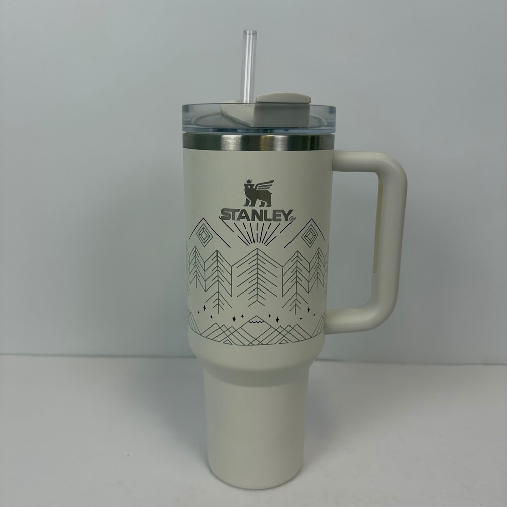 Stanley 40oz Quencher H2.0 FlowState Tumbler Pale Stone Winterscape Limited Ed